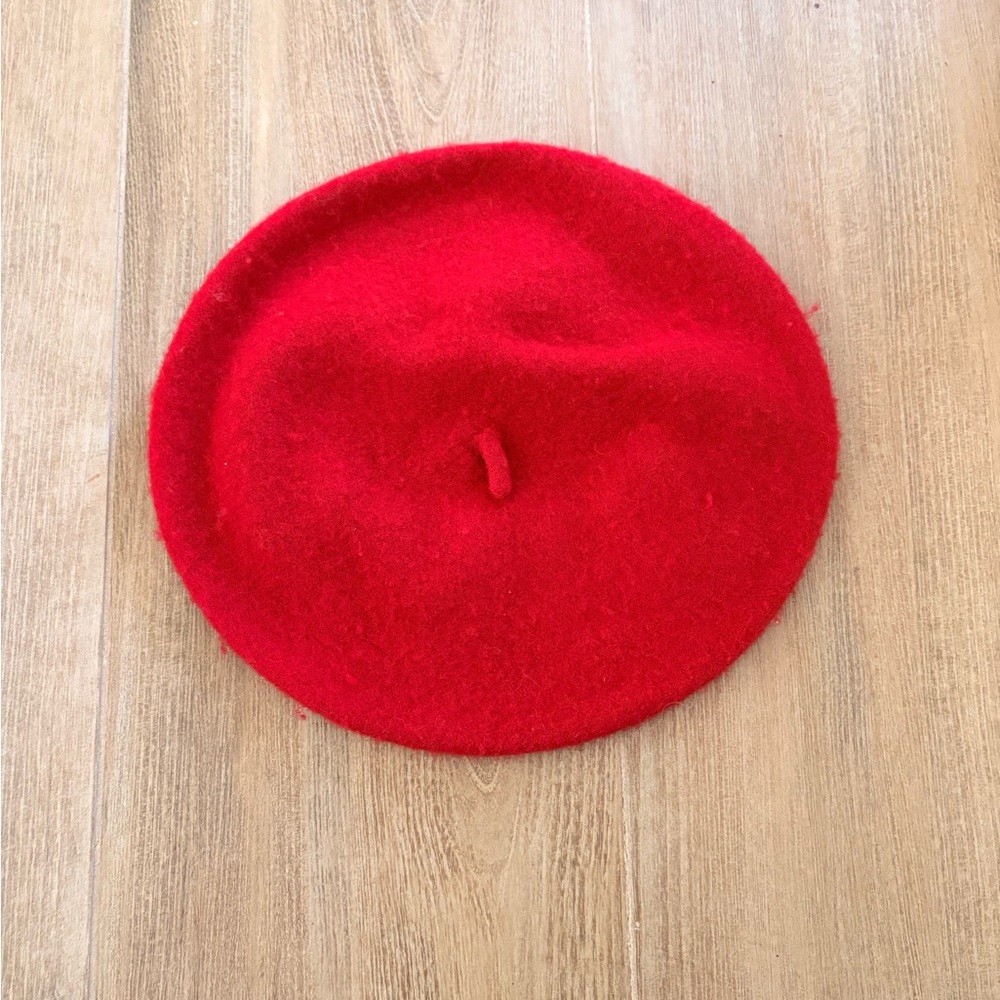 Chic Red Wool Blend Beret